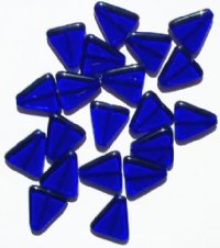 20 18mm Flat Glass Cobalt Triangle Beads